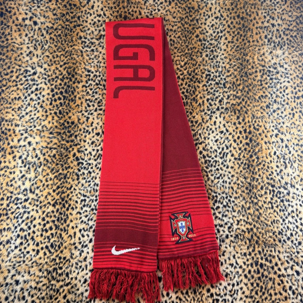Nike Portugal National Team Soccer Scarf Red 1914-2014 Centenary 588378-677